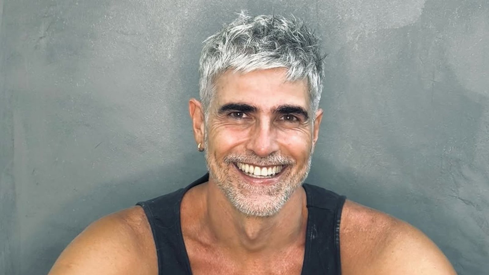 Reynaldo Gianecchini abandona grisalho