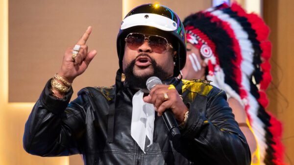 Cantor Victor Willis, o policial do grupo Village People, morre aos 74 anos 1 Victor Willis morre 74 anos