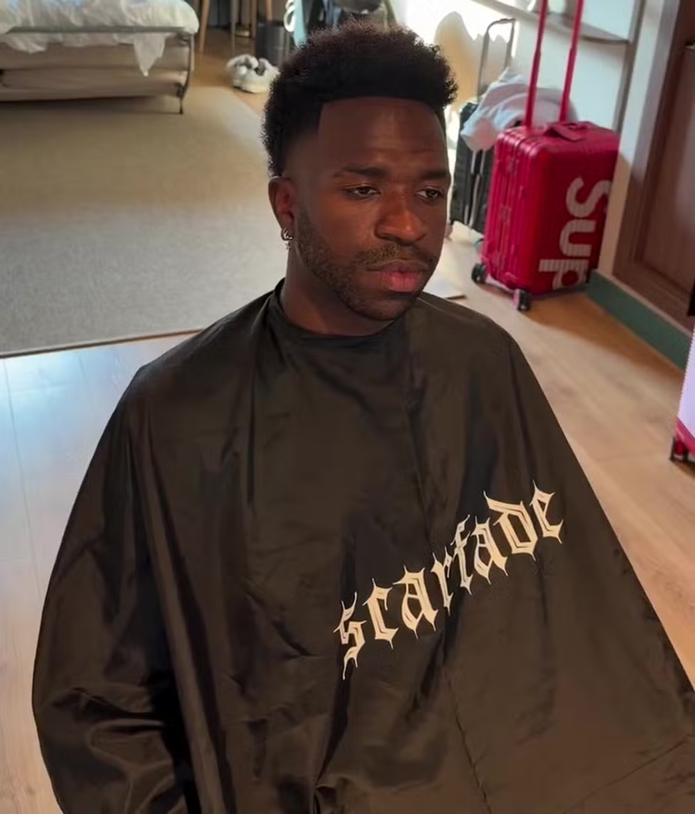 Na Itália com Virginia, Vini Jr. estreia novo visual com barba e chama atenção nas redes; confira 47 image