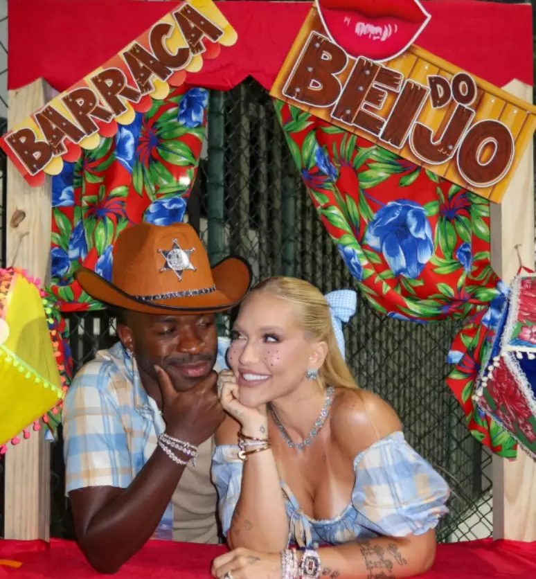 Virginia Fonseca e Vini Jr. promovem festa julina com barraca do beijo no Rio de Janeiro 47 image
