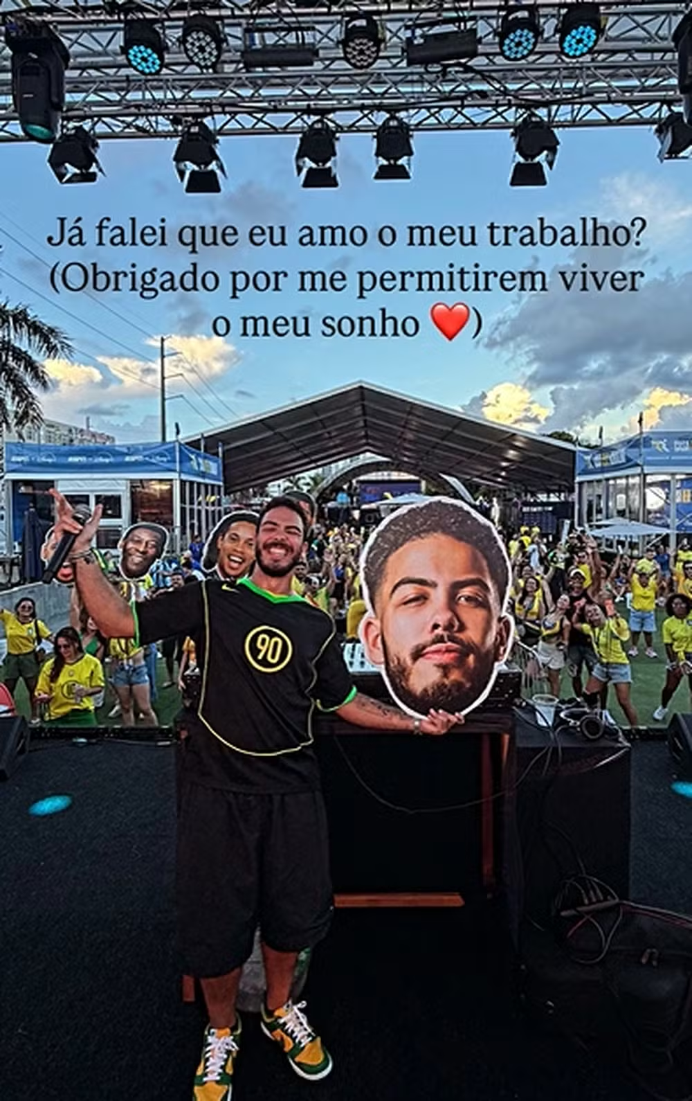Filho de Ronaldo cogita disputar a Copa de 2030 e recebe incentivo da mãe 47 image