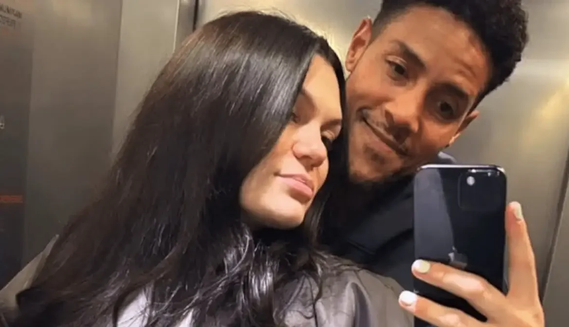 Jessie J anuncia fim do relacionamento com Chanan Colman 47 news56803 big
