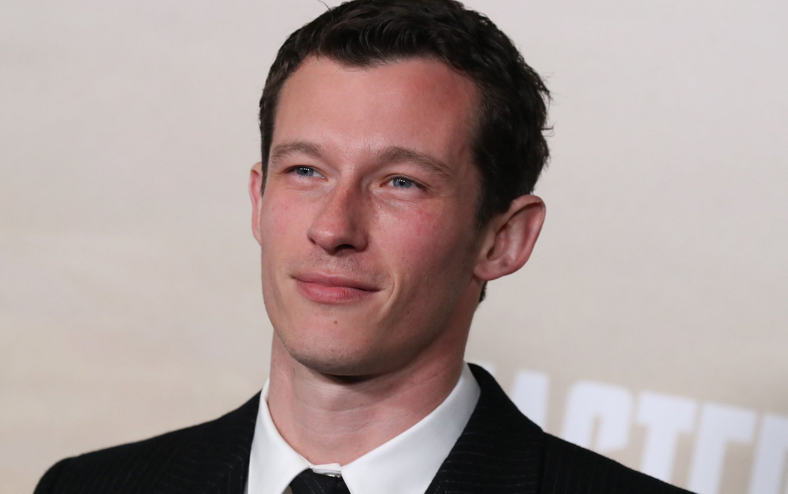 nu frontal Callum Turner