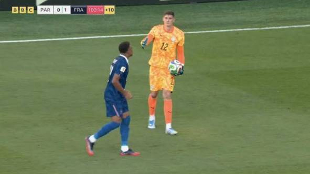 polemica mbappe paraguai
