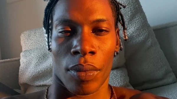 Breno Ferreira sobre gravar cena íntima como passivo em Jogada de Risco: "Me senti à vontade" 6 5MI3OYp7 lgbt