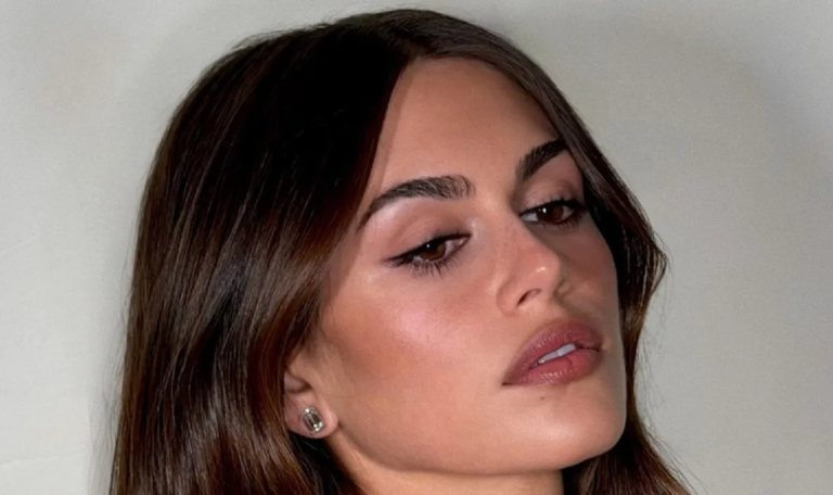 Filha de Cindy Crawford revela já ter passado por exorcismo