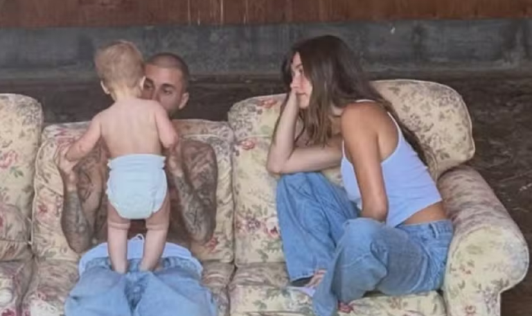 Hailey Bieber celebra aniversário de 2 anos do filho com Justin Bieber 48 Hailey Bieber comemora 2 anos do filho com Justin Bieber