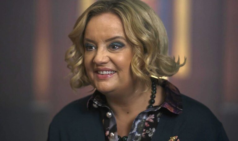 Lucy Davis, de "O Mundo Sombrio de Sabrina", revela câncer de mama incurável 48 Lucy Davis Chilling Adventures of Sabrina