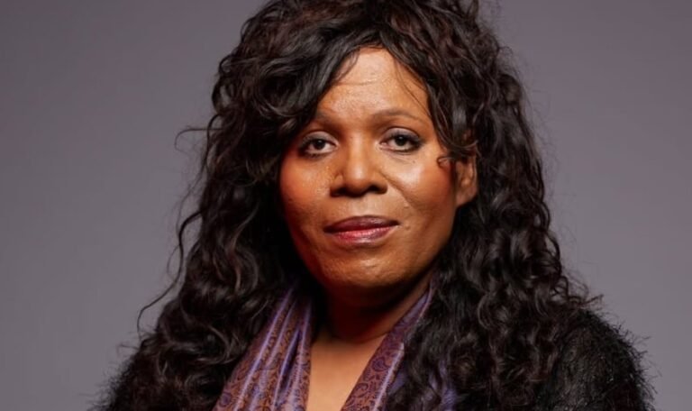 Atriz Clodd Dias, de "As Five" e "Manhãs de Setembro", morre aos 49 anos 47 clodd dias