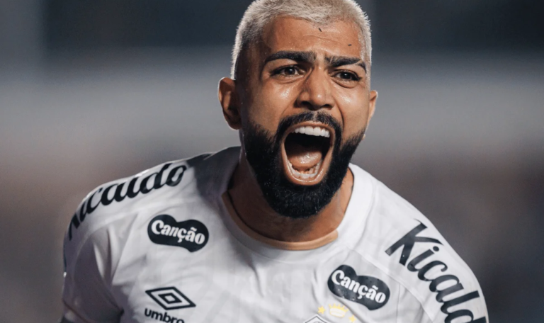 Gabigol celebra marca de 100 gols pelo Santos e se declara ao clube: "Time do meu coração" 47 gabigol 100 gols