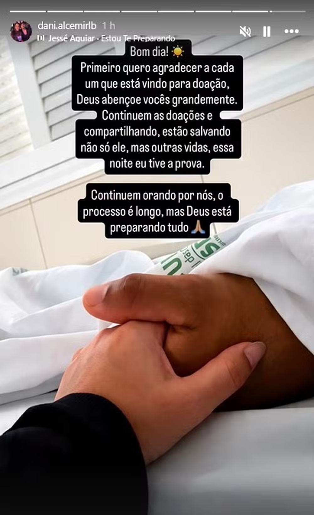 Cantor sertanejo com leucemia deixa UTI e é transferido para quarto 47 image