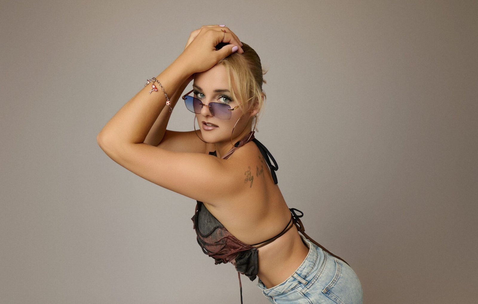 prod track files 1520690 extra pictures Sandra Wolska