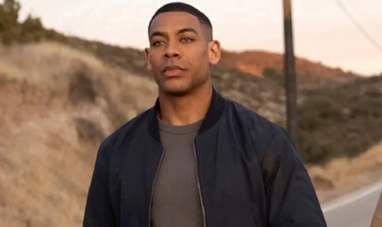 Aaron Pierre surge de cueca em série da HBO e web reage: "Pesado" 47 Aaron Pierre cueca serie hbo