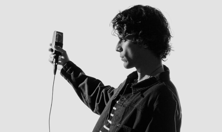 Atração do Rock in Rio, Chady transforma momento romântico em música no single “Te Amar é Fácil”; veja letra 46 Chady lança te amar é facil