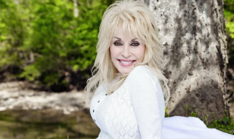 Dolly Parton - POP Mais