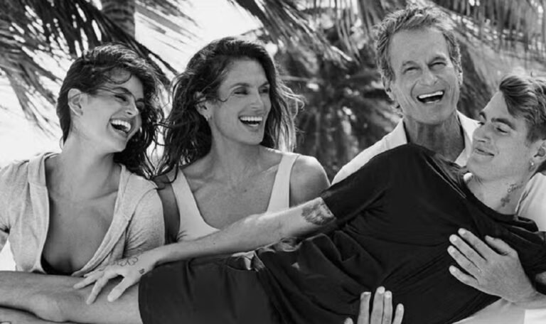 Filho de Cindy Crawford relatou luta contra dependência química meses antes de morrer 49 Filho de Cindy Crawford fez relato sobre vício meses antes de morrer