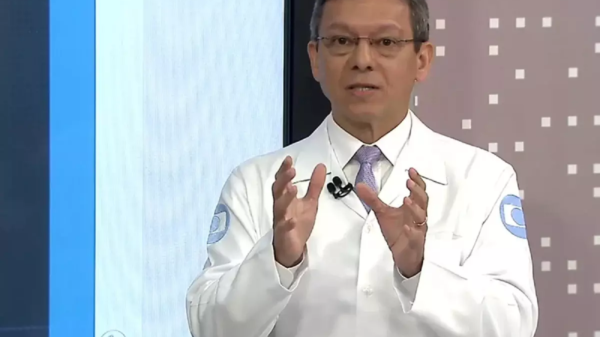 Morre Luiz Antônio Silva, médico e apresentador do quadro "Pergunte ao Doutor", aos 63 anos 21 Morre Luiz Antônio Silva