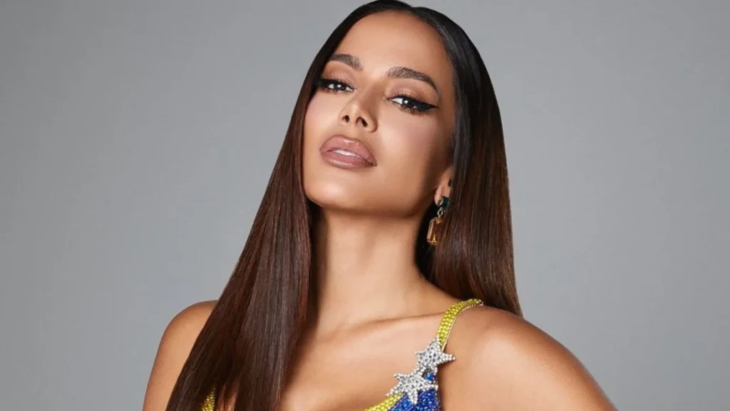 anitta processada por fã