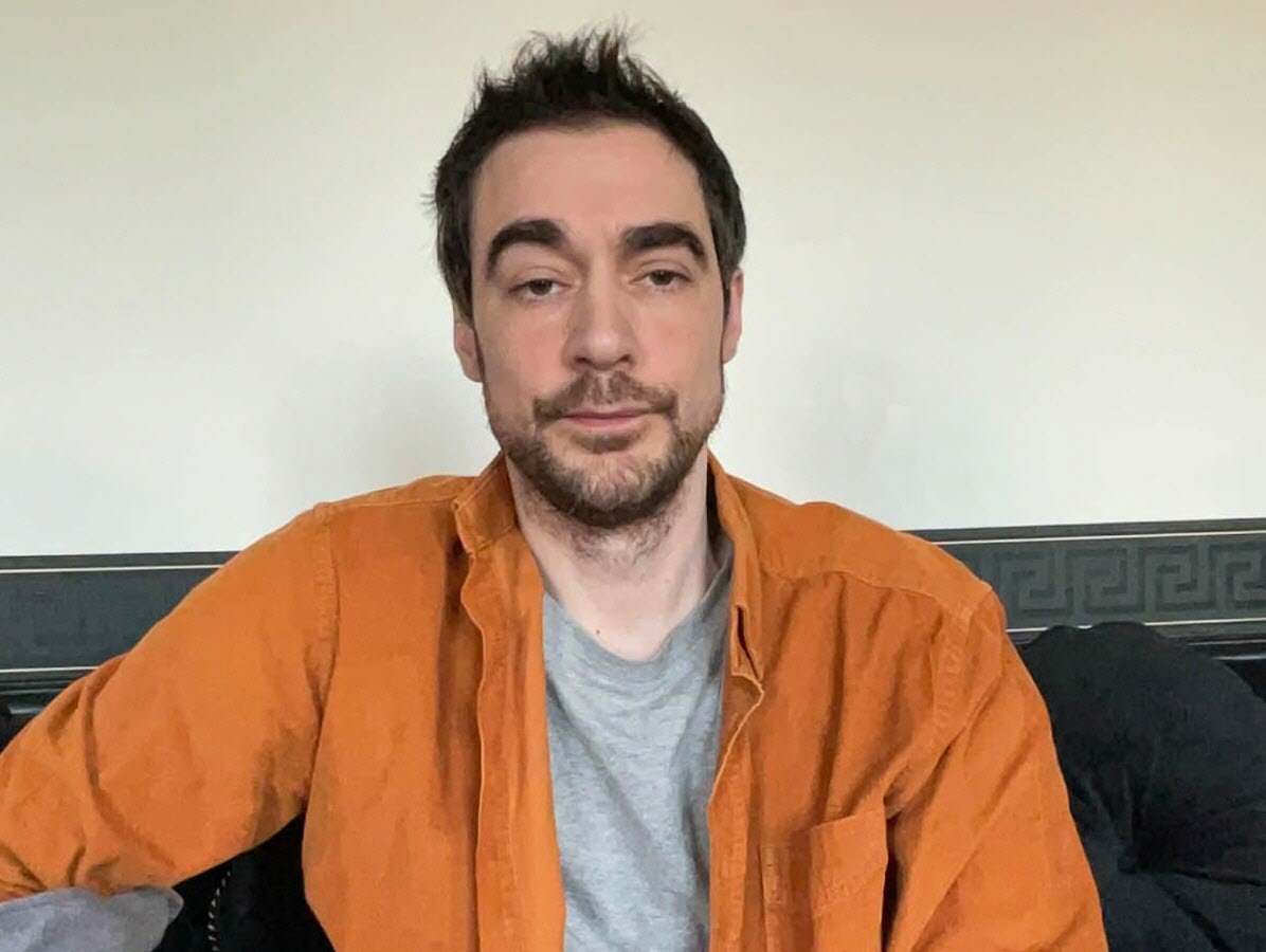 Quem era Arnaud Denis, ator francês que morreu aos 43 anos