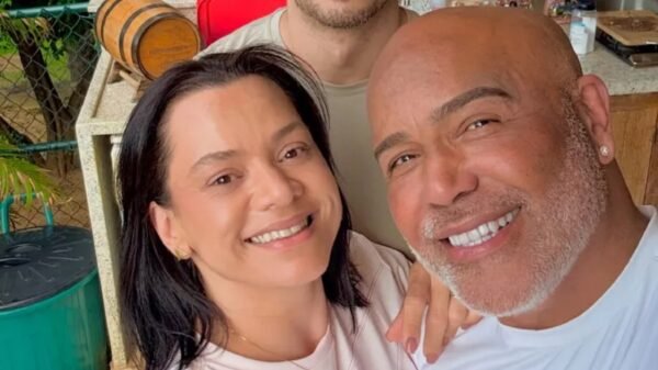 Filha de Rick se despede do pai com homenagem emocionante: “Tentando juntar meus caquinhos” 1 Filha de Rick se despede do pai com homenagem emocionante: “Tentando juntar meus caquinhos”