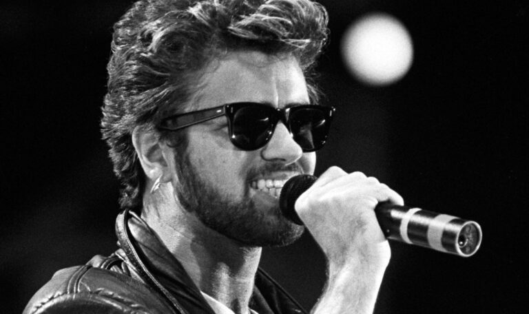 Guitarra usada por George Michael deve ser ser leiloada por até R$ 830 mil 49 guitarra george michael deve ir leilao