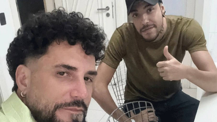 Vídeo: filho de Latino acusa cantor de pedofilia e cita amantes