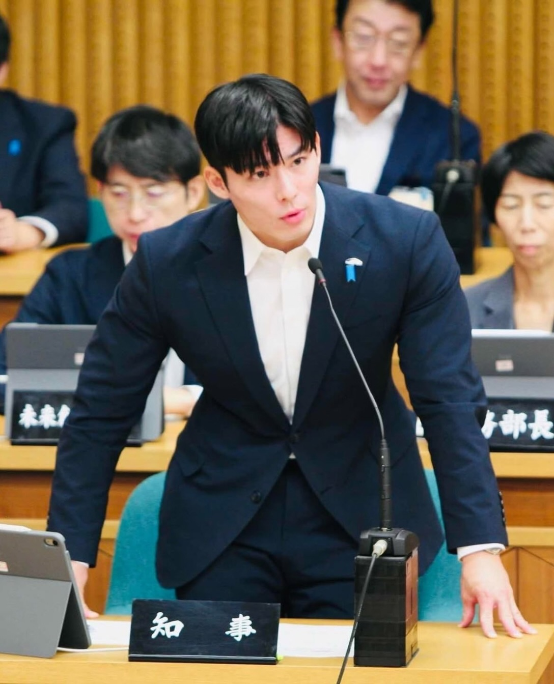 Quem é Takato Ishida, o governador mais jovem do Japão que viralizou nas redes 47 Quem é Takato Ishida, o governador mais jovem do Japão que viralizou nas redes
