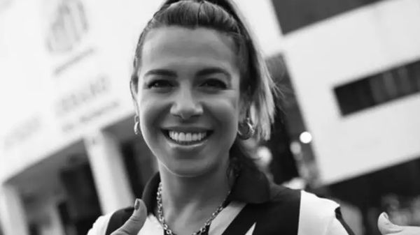 Morre Naty Potira, influenciadora e torcedora do Santos que lutava contra o câncer 11 Morre Naty Potira, influenciadora e torcedora do Santos que lutava contra o câncer