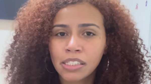 Vídeo: Influenciadora desiste de candidatura após ameaças contra os filhos 10 Vídeo: Influenciadora desiste de candidatura após ameaças contra os filhos