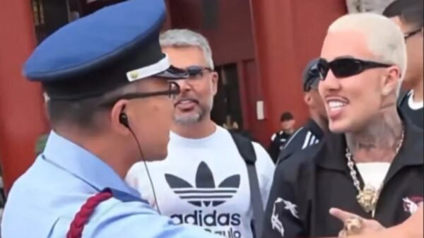 MC Daniel é abordado pela polícia no Japão - Foto: Reprodução/Redes sociais