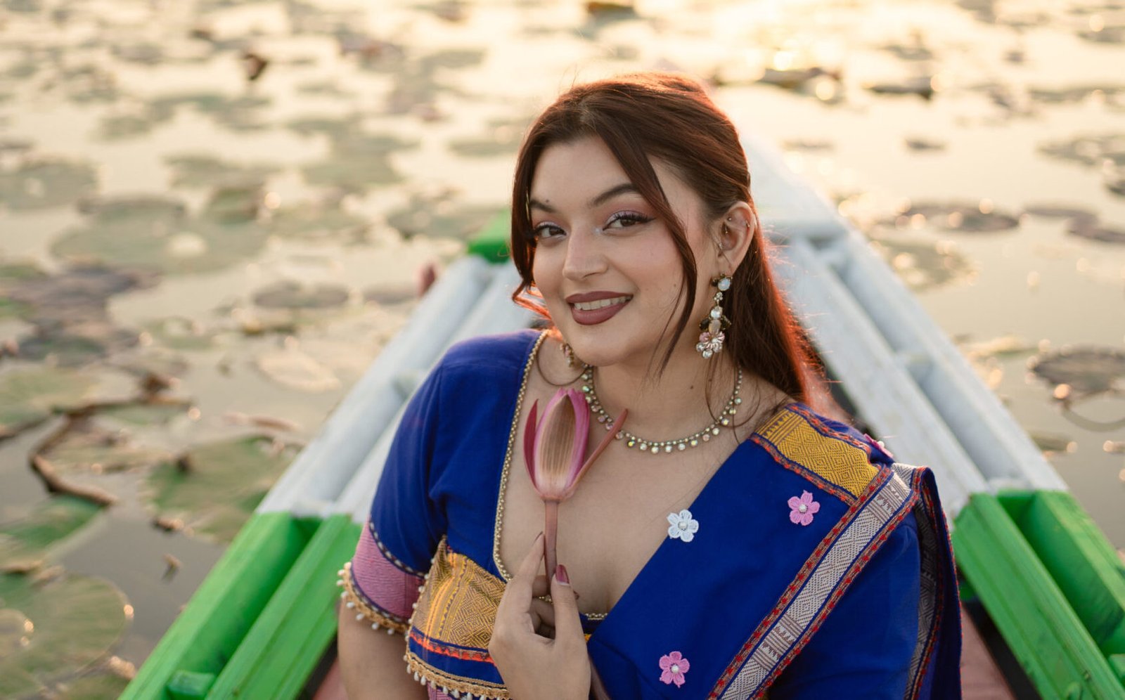 Shreya Pujari une culturas em uma canção folk sobre amor, distância e pertencimento