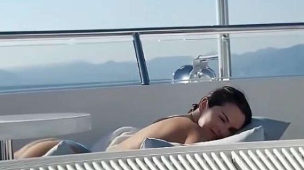 selena t4tgjz7r85lx