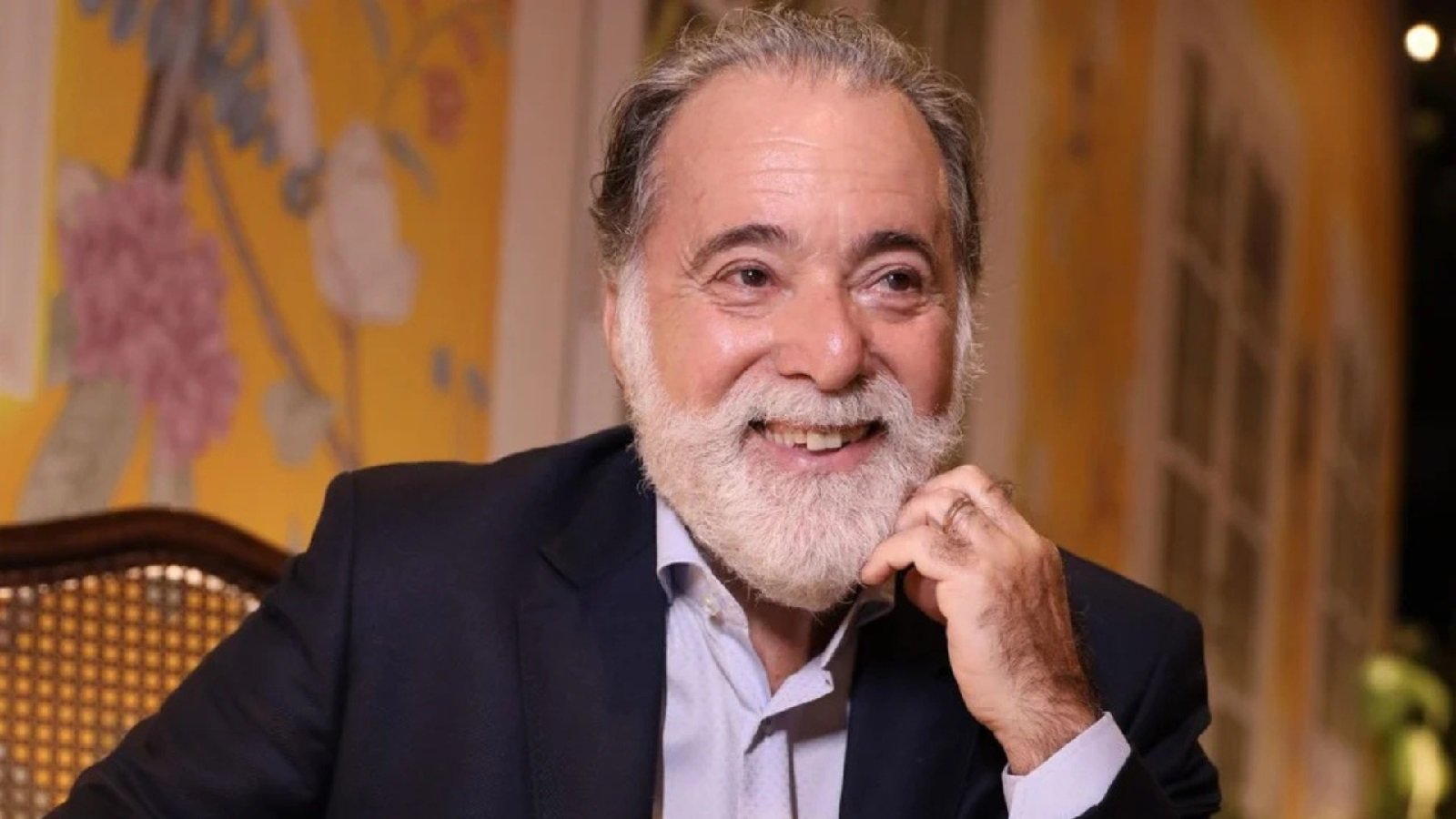 tony ramos recebe aposentadoria