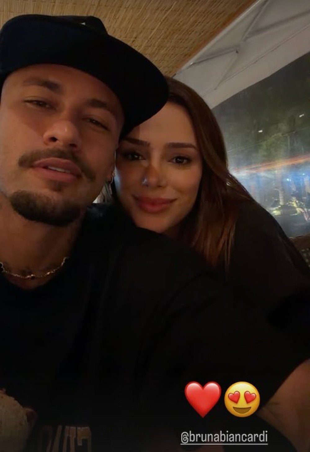 Neymar compartilha clique romântico com Bruna Biancardi e se declara nas redes sociais 46 Neymar compartilha clique romântico com Bruna Biancardi e se declara nas redes sociais