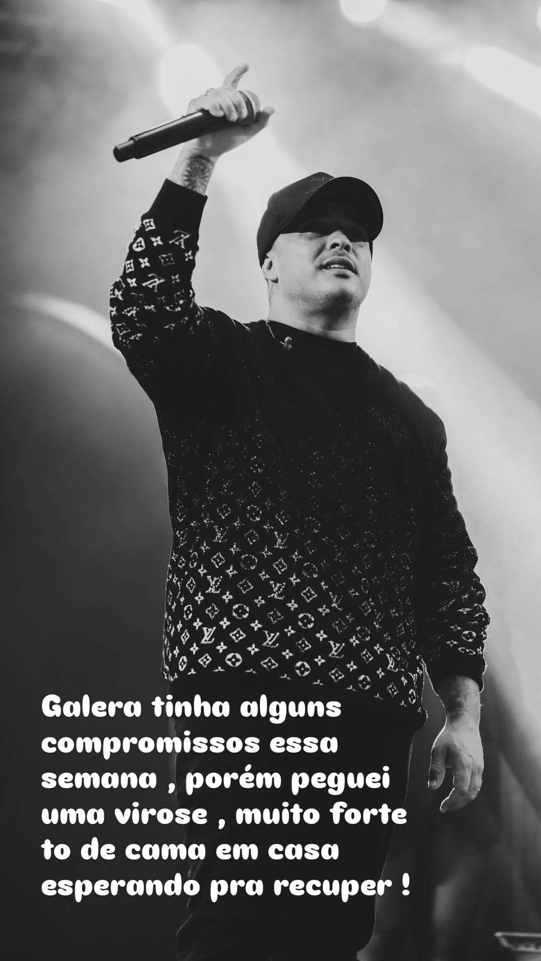 Kauan, da dupla com Matheus, cancela shows após susto de saúde: "Tô de cama" 46 Kauan, da dupla com Matheus, cancela shows após susto de saúde: "Tô de cama"