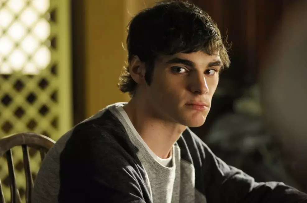 RJ Mitte, ator de Breaking Bad, morre aos 34 anos no Texas