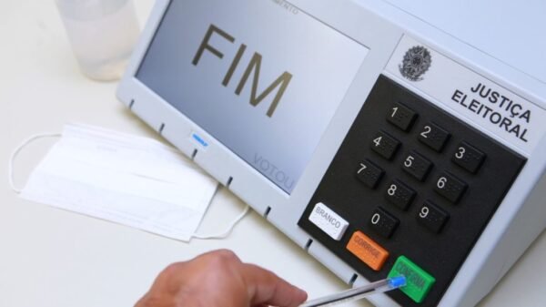 STF prorroga prazo de votação em todo o Brasil