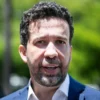 André Janones é internado na UTI após episódio de arritmia cardíaca depois de debate