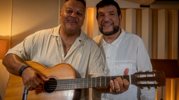 Michael Sullivan dá nova vida a “Me Dê Motivo”, clássico de Tim Maia, em encontro com Alma Djem