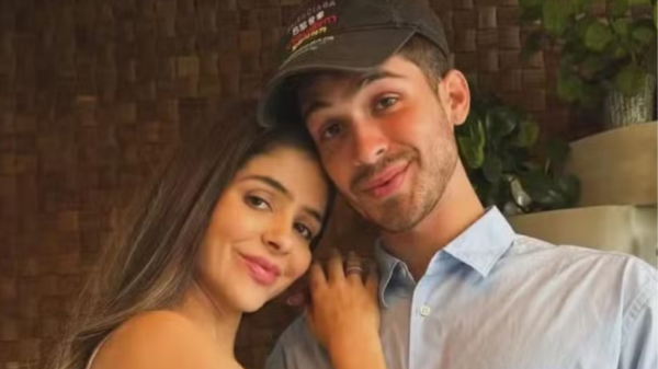 Mãe de João Guilherme reage a fotos de modelo apontada como affair do ator: “Linda”