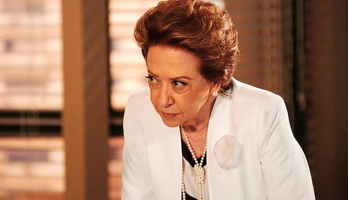 Fernanda Montenegro completa 97 anos; relembre o início da carreira da atriz na televisão
