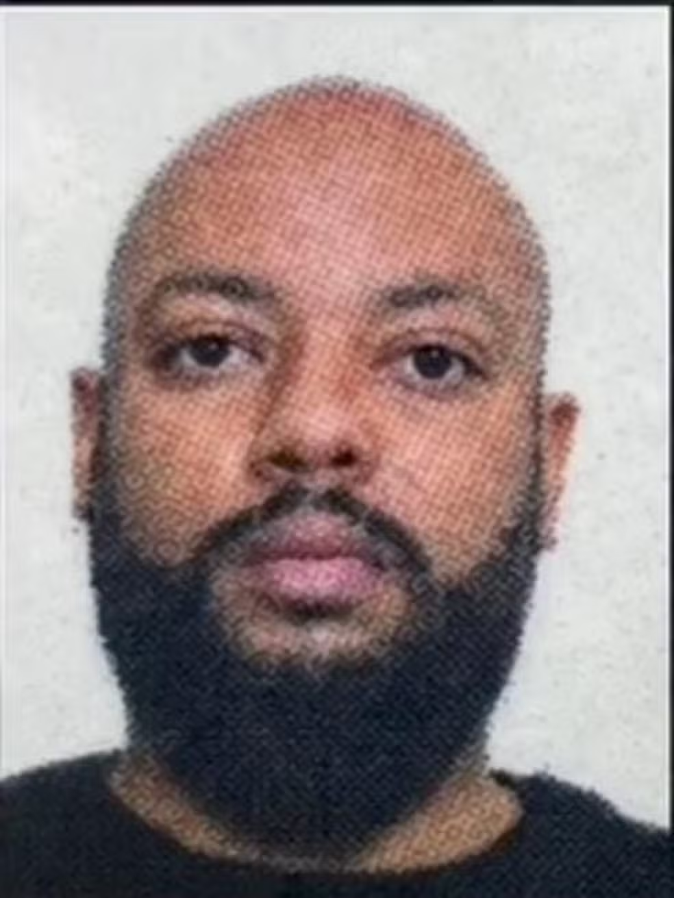 Filho de cantora gospel atira e mata tio após suposta agressão contra a mãe no Rio 47 Filho de cantora gospel atira e mata tio após suposta agressão contra a mãe no Rio