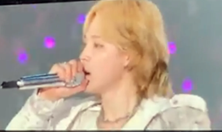 Jimin, do BTS, é vaiado na Argentina ao pedir que fãs se afastem do palco 47 Jimin, do BTS, é vaiado na Argentina ao pedir que fãs se afastem do palco