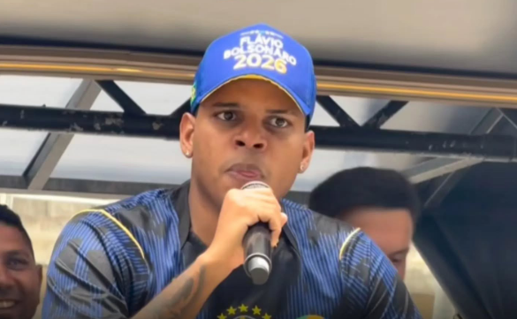 E agora? Empresário baiano apostou o ânus em vitória de Flávio Bolsonaro