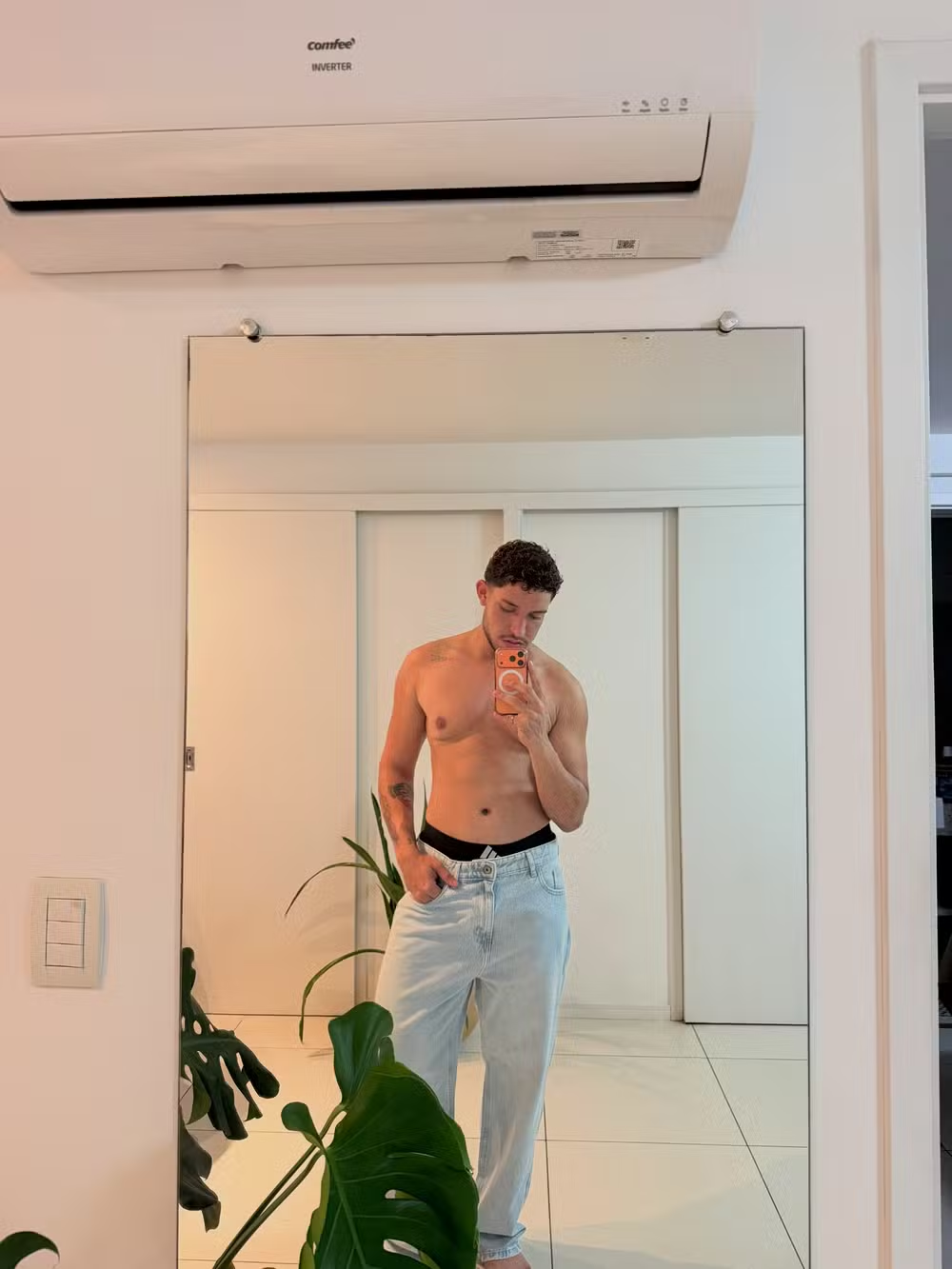 Influenciador elimina 57 kg em dois anos e surpreende famosas com transformação: “Tá tão gato!”