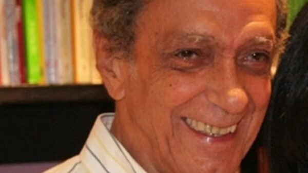 Morre aos 95 anos o ator e dublador Edson Silva, conhecido por papel em Laços de Família 1 Morre aos 95 anos o ator e dublador Edson Silva, conhecido por papel em Laços de Família