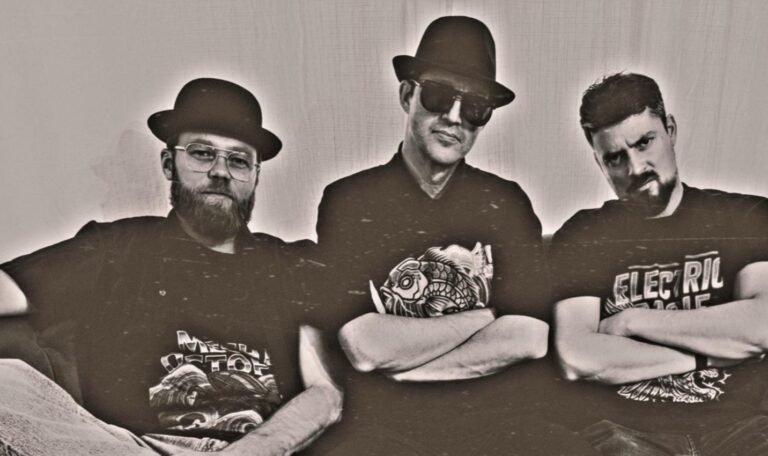 Bromsen e Reatsch exploram os limites entre apego e desapego no single “Concendrain”