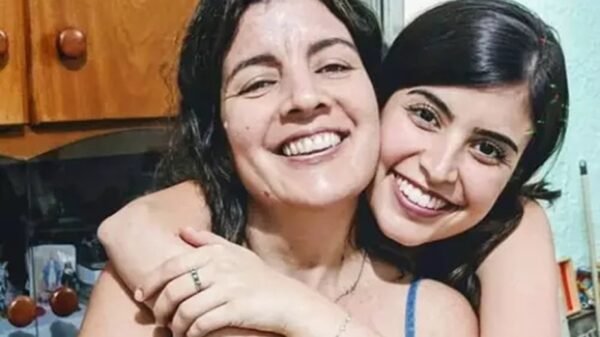 Mãe de Tabata Amaral é internada em estado grave após acidente durante evento de campanha 2 Mãe de Tabata Amaral é internada em estado grave após acidente durante evento de campanha