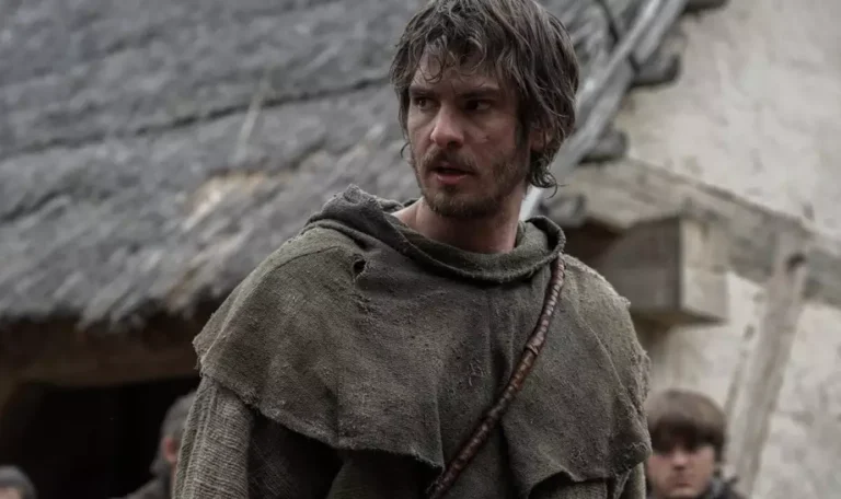 “Espero que os bilionários estejam morrendo de medo”, diz Andrew Garfield sobre novo filme 48 “Espero que os bilionários estejam morrendo de medo”, diz Andrew Garfield sobre novo filme