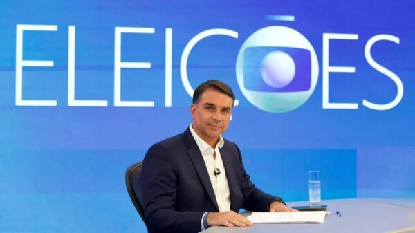 Globo confirma almoço com Flávio Bolsonaro e afirma que encontro não teve participação de lideranças do jornalismo